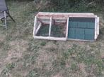 Konijnen hok met ren aan vast, Dieren en Toebehoren, Knaagdieren en Konijnen | Hokken en Kooien, Ophalen, 110 cm of meer, Zo goed als nieuw