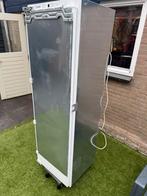 Inbouwkoelkast Bosch KIL82AFF0, Witgoed en Apparatuur, Zonder vriesvak, 200 liter of meer, Zo goed als nieuw, 160 cm of meer