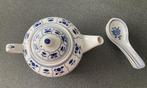 porseleinen theepot + 4 lepels met Chinees motief NIEUW, Overige typen, Ophalen of Verzenden, Zo goed als nieuw, Overige stijlen