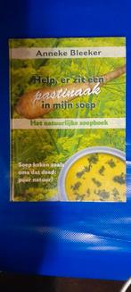 Help, er zit een pastinaak in mijn soep - Anneke Bleeker, Ophalen of Verzenden, Zo goed als nieuw, Overige diersoorten, Anneke Bleeker