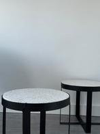 Terrazo metaal bijzettafel / salontafel, Ophalen, Zo goed als nieuw