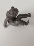 Kleine tinnen sculptuur van een kind op de schaats, Ophalen of Verzenden