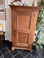 Mooie brocante eiken kast. Massief hout.  Maat volgt vanavon, Ophalen