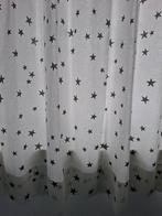 Witte gordijnen met grijze sterretjes. Hema., Huis en Inrichting, Stoffering | Gordijnen en Lamellen, Gebruikt, 200 cm of meer