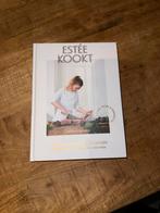 Estée Kookt - Zo goed als nieuw!, Hoofdgerechten, Ophalen of Verzenden, Zo goed als nieuw, Gezond koken