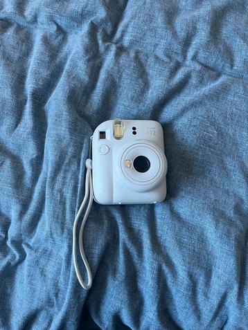 Instax Mini 12 beschikbaar voor biedingen