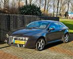 Alfa Romeo Brera 3.2 JTS Q4 Q-tronic 2007 Grijs, Auto's, Alfa Romeo, Automaat, 4 stoelen, Origineel Nederlands, Vierwielaandrijving