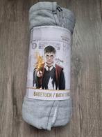 Grijs handdoek Harry Potter, maat 70x140, Nieuw (FK6), Ophalen of Verzenden, Nieuw, Grijs, Handdoek