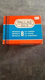Pallas all-8 plakpers, Audio, Tv en Foto, Filmrollen, 8mm film, Ophalen of Verzenden