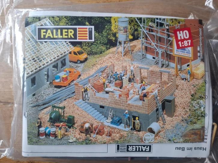 Faller 130307 - Huis in aanbouw (nieuw), Hobby en Vrije tijd, Modeltreinen | H0, Nieuw, Brug, Tunnel of Gebouw, Gelijkstroom of Wisselstroom