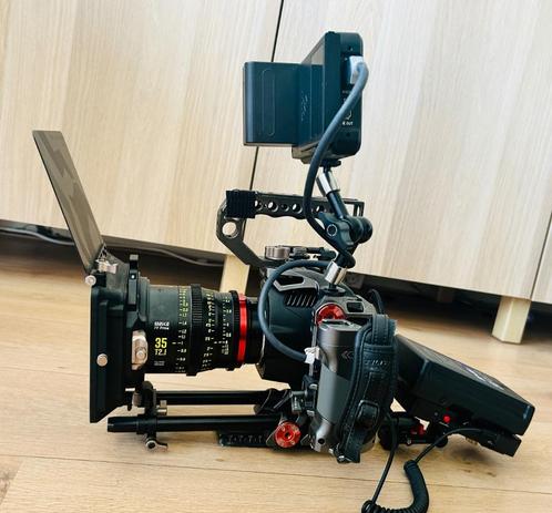 Blackmagic Pocket 6K G2 met Rig, Monitor, Mattebox en lens, Audio, Tv en Foto, Videocamera's Digitaal, Zo goed als nieuw, Camera
