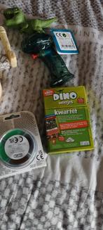 Dinoset, handpoppen kwartet Dino eieren etc.,, Ophalen of Verzenden, Zo goed als nieuw