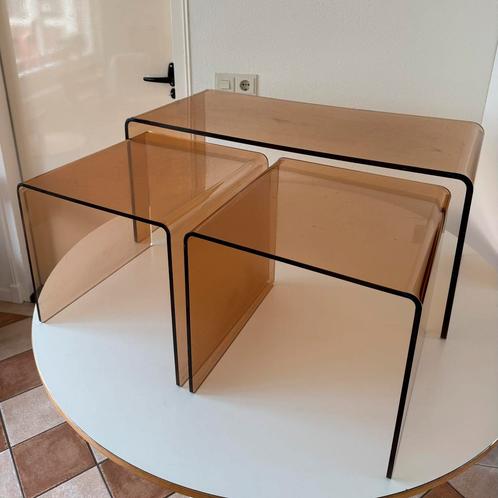 Prachtige vintage tafeltjes plexiglas perspex bruin, Huis en Inrichting, Tafels | Salontafels, Gebruikt, Minder dan 50 cm, Rechthoekig