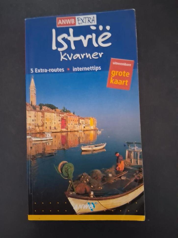 ANWB Extra Istrië & Kvarner Reisgids, Boeken, Reisgidsen, Zo goed als nieuw, Reisgids of -boek, Europa, ANWB, Ophalen of Verzenden