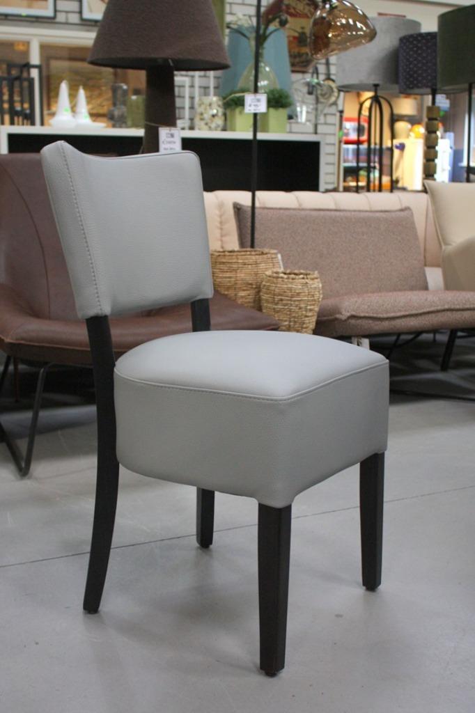 27 x eetkamerstoel hout kunstleer grijs horeca kantoor, Huis en Inrichting, Stoelen, Zo goed als nieuw, Vijf, Zes of meer stoelen
