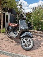Vespa LX 50 2 Takt orgineel 10600km (Binnenkort beschikbaar), Fietsen en Brommers, Ophalen, Tweetakt, Maximaal 45 km/u, Zo goed als nieuw