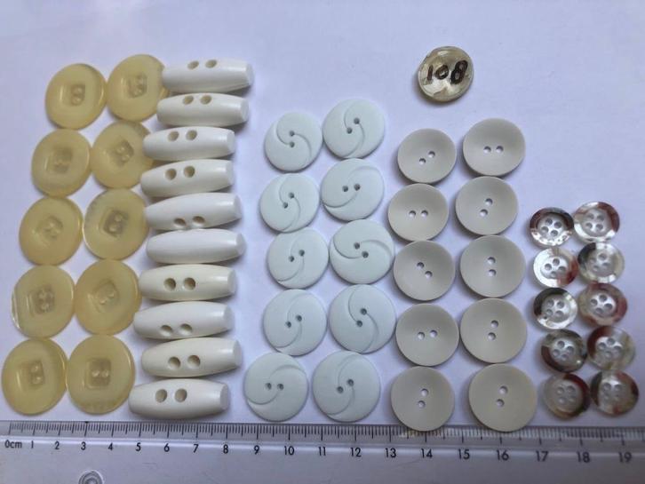 Knopen set nr. 108, Hobby en Vrije tijd, Naaien en Fournituren, Nieuw, Knoop of Knopen, Ophalen of Verzenden