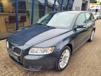 Volvo V50 2.0 Edition II NL-Auto LEER / XENON / TREKHAAK, Voorwielaandrijving, 1350 kg, Gebruikt, Beige