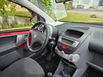Peugeot 107 1.0-12V XS 5-deurs *apk:08-2026*, Auto's, Peugeot, Voorwielaandrijving, Gebruikt, 4 stoelen, 68 pk