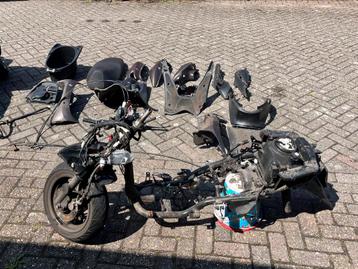 Yamaha neo’s onderdelen en frame beschikbaar voor biedingen