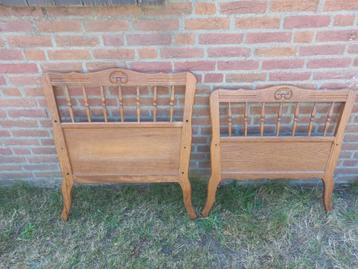 Oud & uniek by zanseré Brocante Vintage bed kop&eind stukken beschikbaar voor biedingen