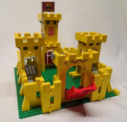 lego 375 Geel kasteel heel mooie staat kompleet, Kinderen en Baby's, Speelgoed | Duplo en Lego, Zo goed als nieuw, Lego, Complete set
