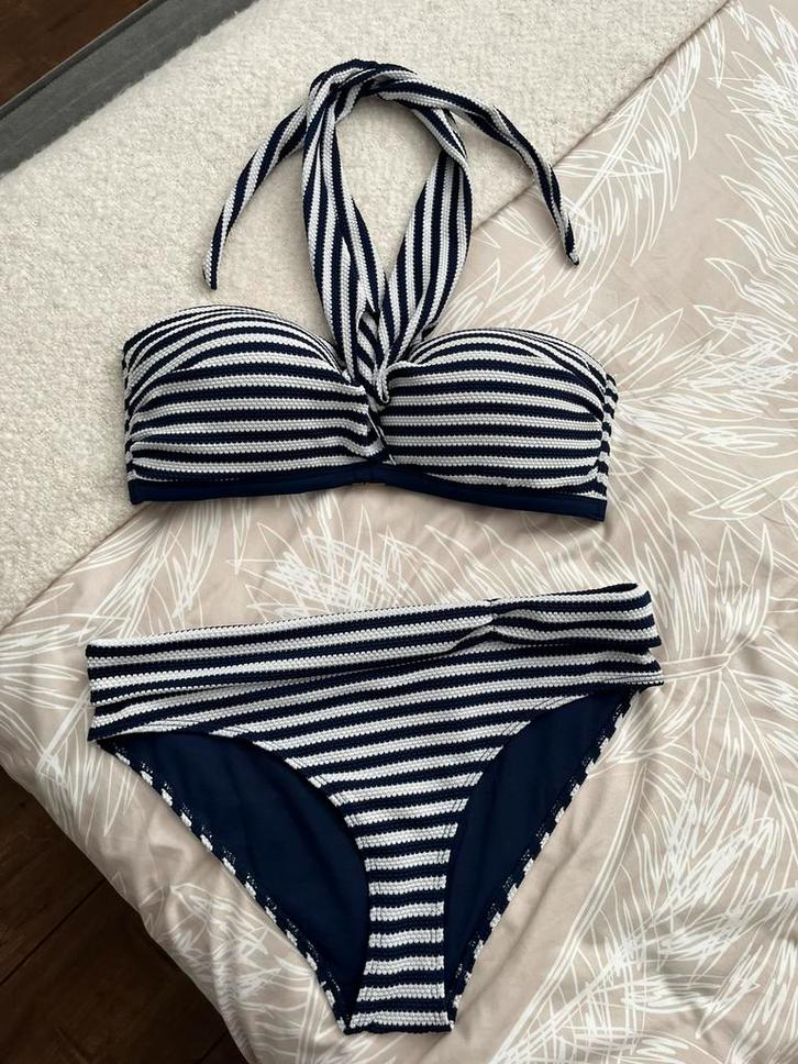 ZGAN! Mooie bikini van Sapph top maat 80E broekje maat L!, Kleding | Dames, Badmode en Zwemkleding, Zo goed als nieuw, Bikini