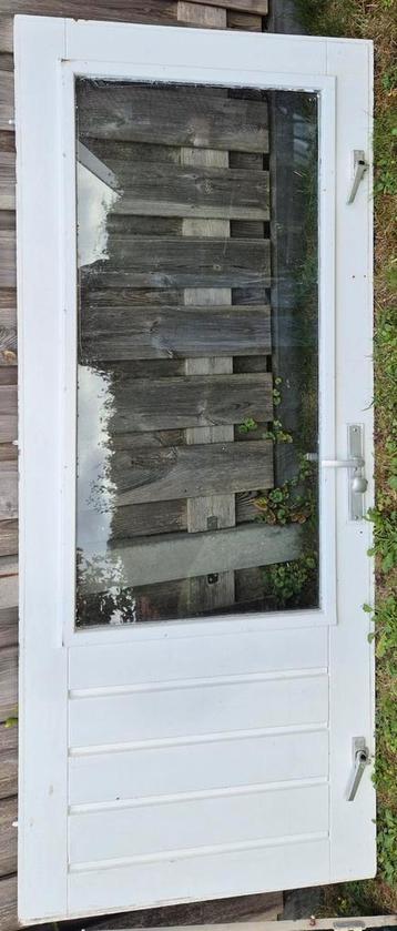 Buitendeur Dubbel Glas - 0.87 x 2.10m beschikbaar voor biedingen