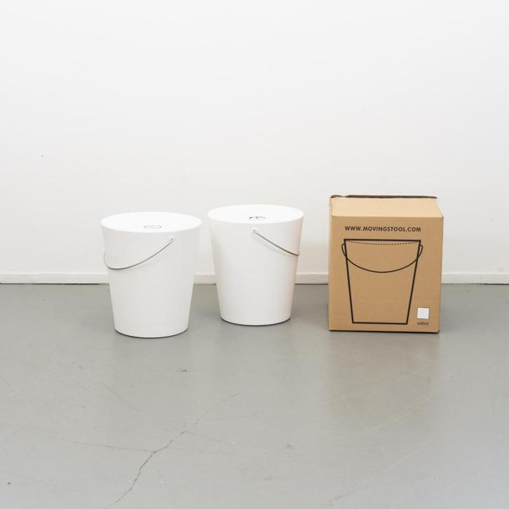 1 Moving Stool Wit nieuw Krukje bijzettafel, Huis en Inrichting, Barkrukken, Nieuw, 30 tot 60 cm, Kunststof, 5 krukken of meer