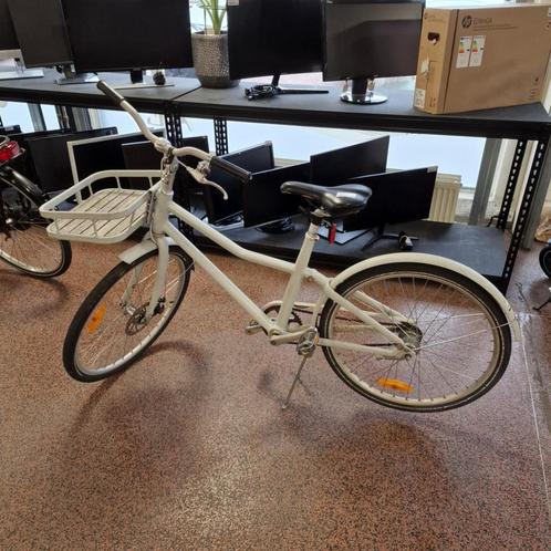 Meisjes fiets 26'' Wit | Incl garantie, Fietsen en Brommers, Fietsen | Dames | Damesfietsen, Zo goed als nieuw