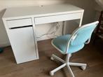 IKEA Bureau Micke met gratis stoel, Ophalen, Zo goed als nieuw