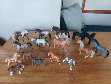 Verschillende schleich accessoires  beschikbaar voor biedingen