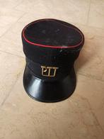 Oude ptt pet uit de jaren 1960, Ophalen, Gedragen, One size fits all