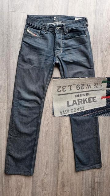 Diesel LARKEE W29 L32 | 29x32 - regular straight- #D556 beschikbaar voor biedingen