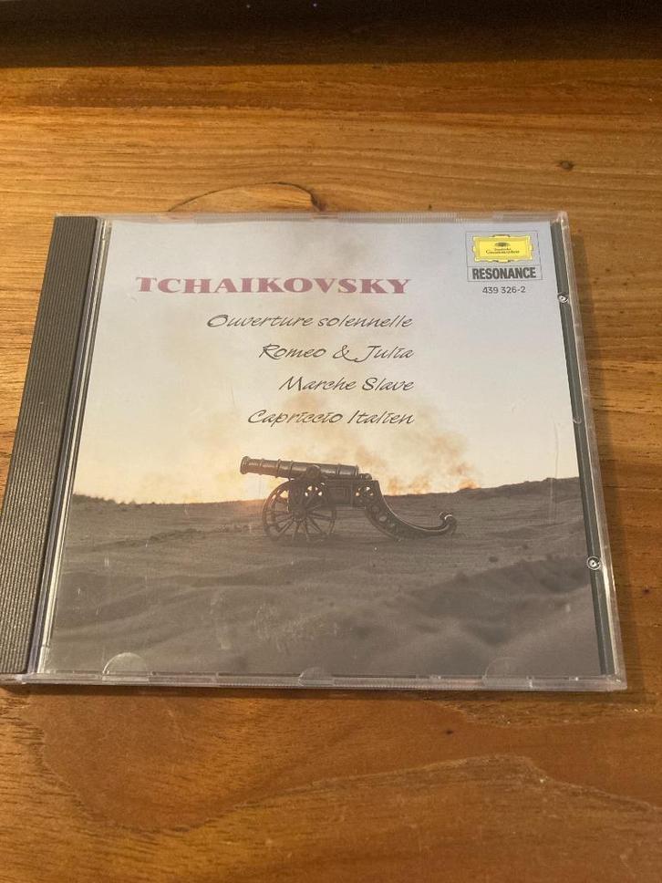 Tchaikovsky - Ouverture solennelle / Romeo & Julia / Marche, Cd's en Dvd's, Cd's | Klassiek, Zo goed als nieuw, Orkest of Ballet