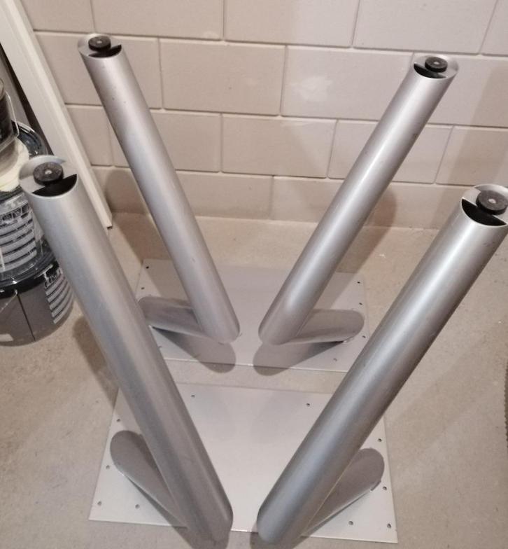 set van 2 tafel potten modern design bijzettafel salontafel, Huis en Inrichting, Tafelonderdelen, Gebruikt, Tafelpoot, Metaal