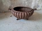 Oude gietijzeren plantenpot, Tuin en Terras, Ophalen of Verzenden, Gebruikt