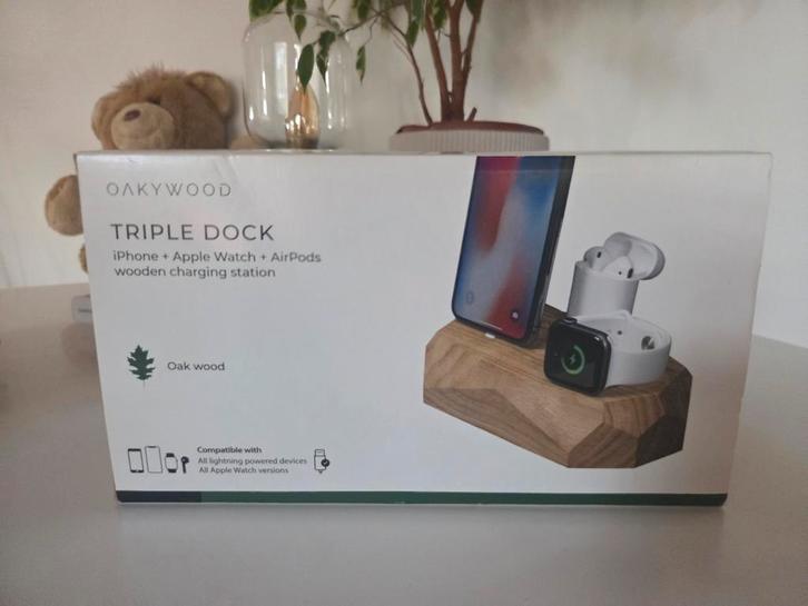 Apple Triple Dock - Nieuw in doos!, Telecommunicatie, Mobiele telefoons | Toebehoren en Onderdelen, Ophalen of Verzenden
