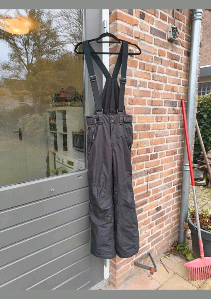 Skibroeken maat 152-158-162, Kleding | Heren, Wintersportkleding, Zo goed als nieuw, Overige typen, Overige maten, Ophalen of Verzenden