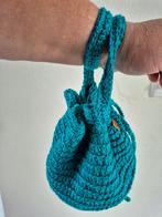 Zelfgehaakt polstasje  Aqua, Ophalen of Verzenden, Nieuw, Blauw, Overige typen