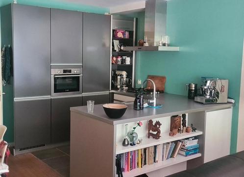 Tulp keuken met Bosh inbouwapparatuur, Huis en Inrichting, Keuken | Complete keukens, Gebruikt, Wit, Ophalen