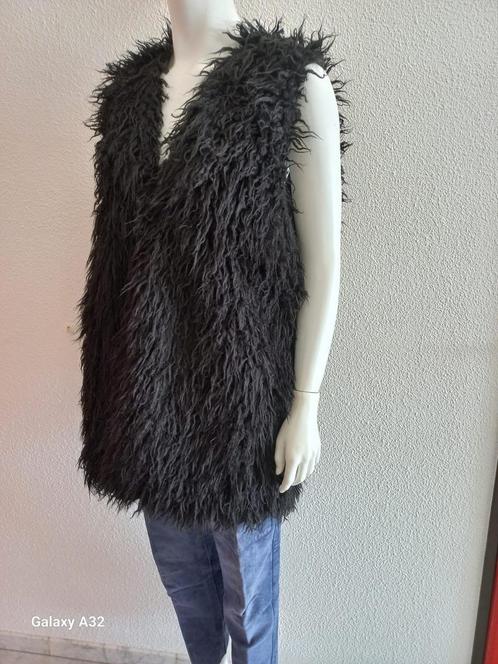Zwarte bodywarmer van imitatiebont, maat M, Kleding | Dames, Bodywarmers, Zo goed als nieuw, Maat 38/40 (M), Zwart, Ophalen of Verzenden