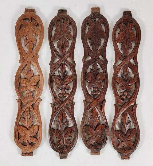 4x antiek houtsnijwerk ornament. Eik. Bladeren., Antiek en Kunst, Curiosa en Brocante, Ophalen of Verzenden