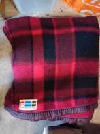 1 didas wollen deken 1 persoons bed kleur rood / zwart, Huis en Inrichting, Gebruikt, Deken of Dekbed, Eenpersoons, Ophalen