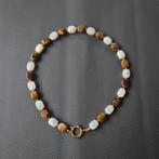 Kralen ketting bruin en wit, Sieraden, Tassen en Uiterlijk, Kettingen, Ophalen of Verzenden, Nieuw, Bruin, Overige materialen