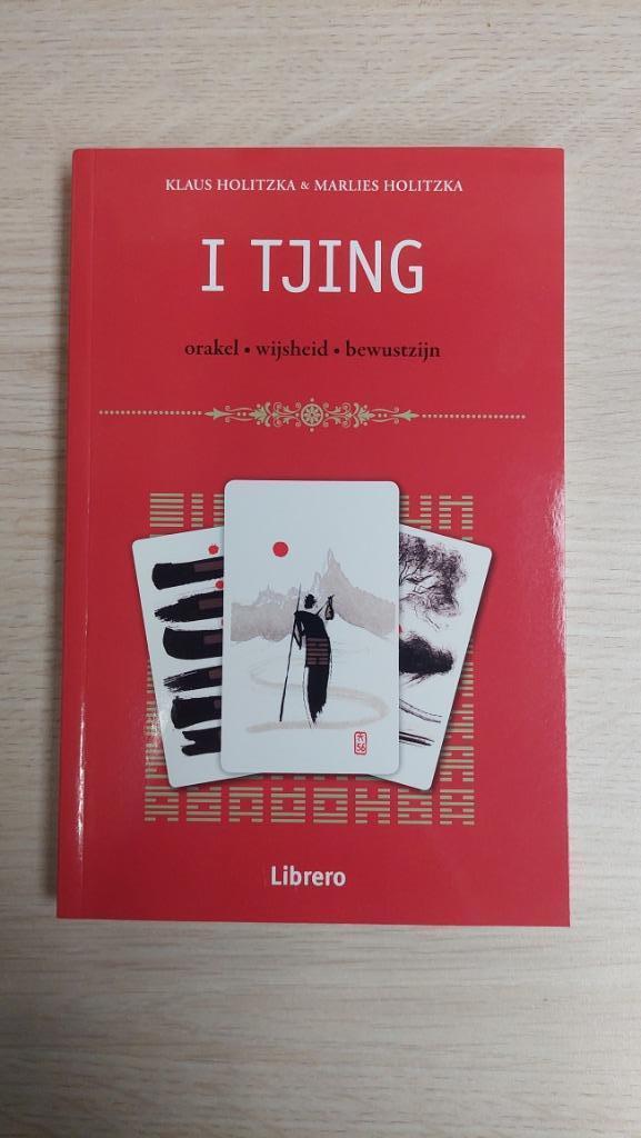 I Tjing (boek+kaarten) Orakel, Boeken, Esoterie en Spiritualiteit, Zo goed als nieuw, Overige typen, Tarot of Kaarten leggen, Ophalen