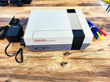 Nintendo NES in Nette Staat beschikbaar voor biedingen