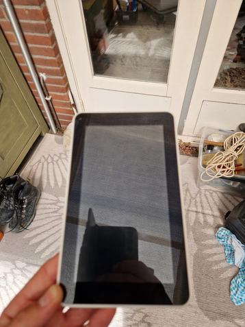 DIFRNCE Tablet - Gebruikt beschikbaar voor biedingen