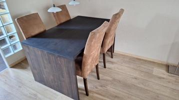 Complete set handgemaakte massief Beukenhouten meubels beschikbaar voor biedingen