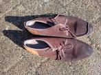 Tommy Hilfiger maat 43 Oktoberfest schoenen suède look, Tommy Hilfiger, Overige maten, Ophalen of Verzenden, Overige thema's